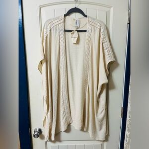 Hem & Thread Ecru Kimono